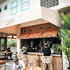kosta-hostel-canggu.hotelsseminyak.net/